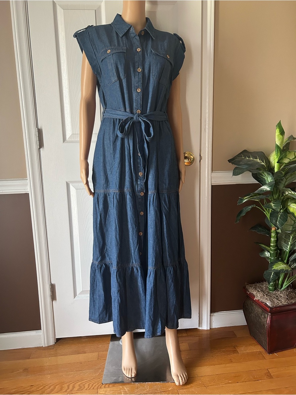 Meadow Rhodes Denim Maxi Shirt Dress w/Tie Waist & Pockets ~ L (Denim smell)